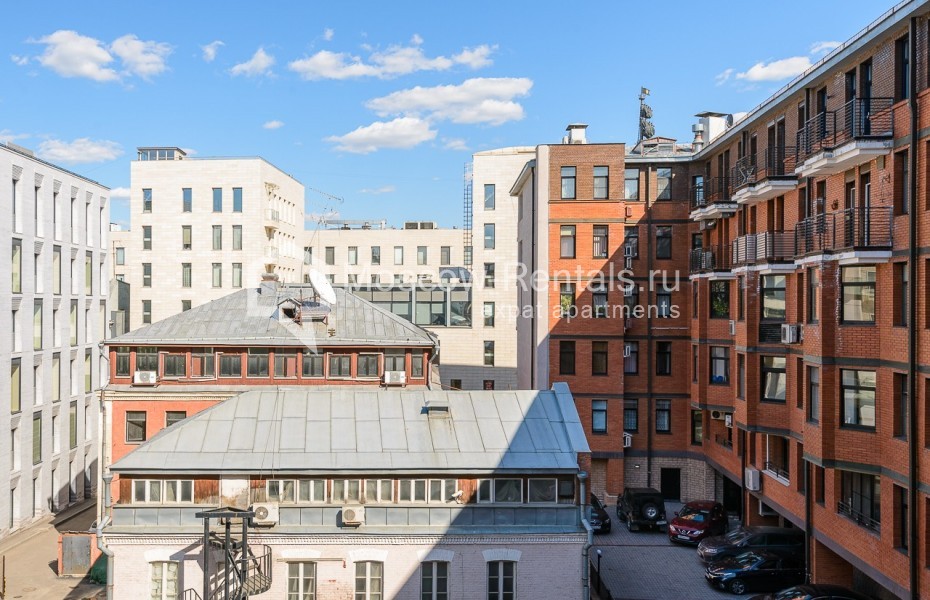Photo #28 4-room (3 BR) apartment for <a href="http://moscow-rentals.ru/en/articles/long-term-rent" target="_blank">a long-term</a> rent
 in Russia, Moscow, 1st Zachatievskyi lane, 4