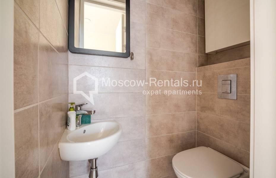 Photo #17 4-room (3 BR) apartment for <a href="http://moscow-rentals.ru/en/articles/long-term-rent" target="_blank">a long-term</a> rent
 in Russia, Moscow, Nashchokinskyi lane, 6