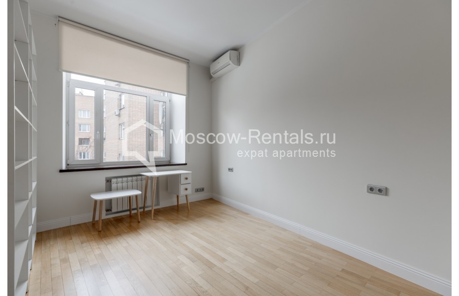 Photo #9 4-room (3 BR) apartment for <a href="http://moscow-rentals.ru/en/articles/long-term-rent" target="_blank">a long-term</a> rent
 in Russia, Moscow, Nashchokinskyi lane, 6