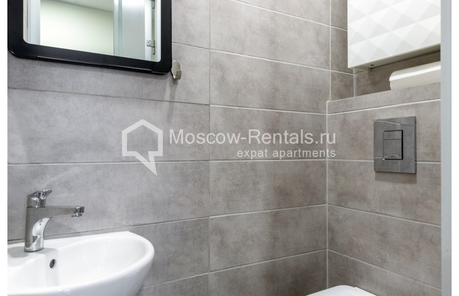 Photo #16 4-room (3 BR) apartment for <a href="http://moscow-rentals.ru/en/articles/long-term-rent" target="_blank">a long-term</a> rent
 in Russia, Moscow, Nashchokinskyi lane, 6