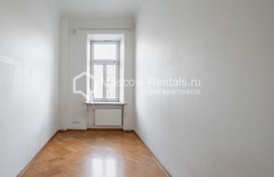 Photo #5 5-room (4 BR) apartment for <a href="http://moscow-rentals.ru/en/articles/long-term-rent" target="_blank">a long-term</a> rent
 in Russia, Moscow, B. Ordynka str, 67