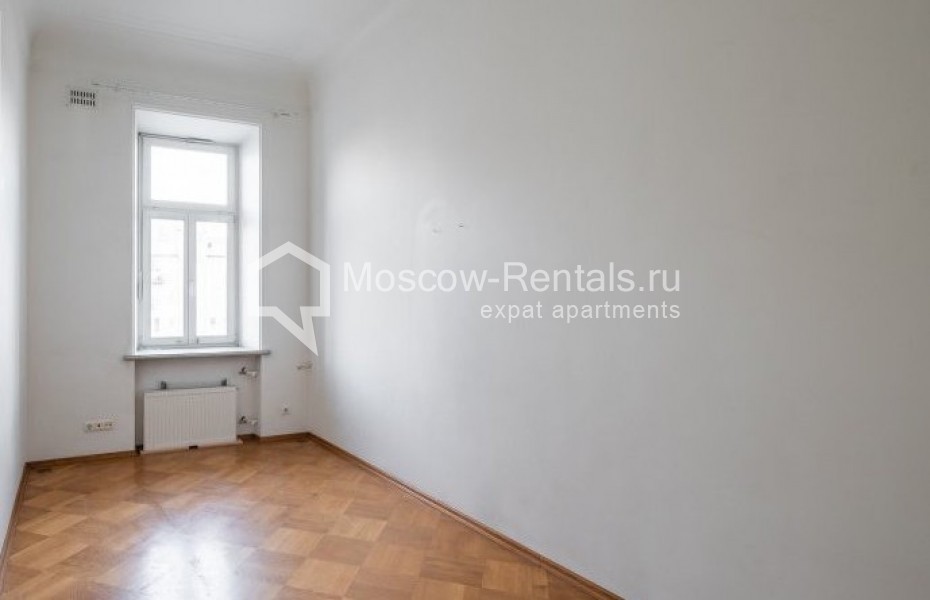 Photo #7 5-room (4 BR) apartment for <a href="http://moscow-rentals.ru/en/articles/long-term-rent" target="_blank">a long-term</a> rent
 in Russia, Moscow, B. Ordynka str, 67
