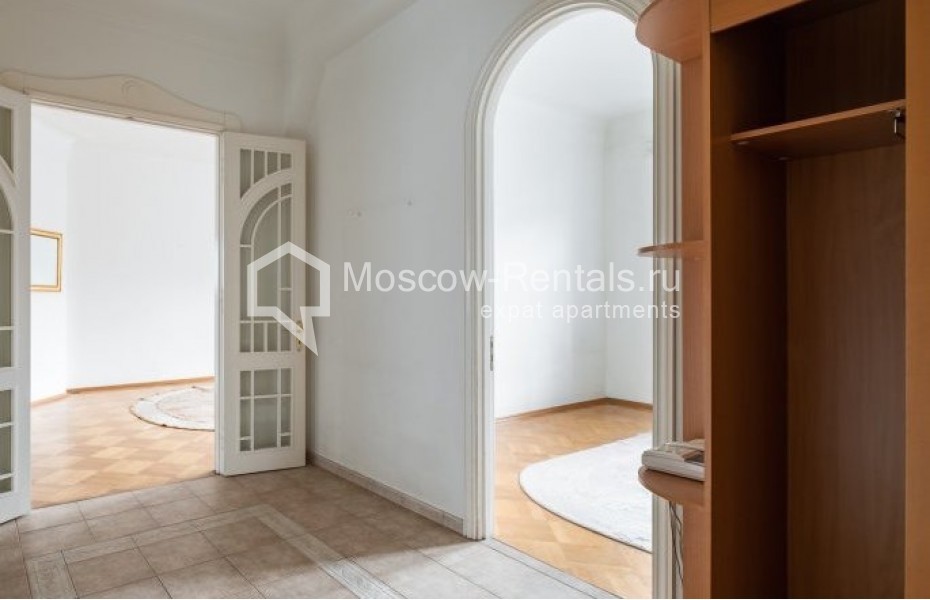 Photo #16 5-room (4 BR) apartment for <a href="http://moscow-rentals.ru/en/articles/long-term-rent" target="_blank">a long-term</a> rent
 in Russia, Moscow, B. Ordynka str, 67