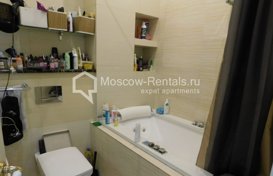 Photo #13 5-room (4 BR) apartment for <a href="http://moscow-rentals.ru/en/articles/long-term-rent" target="_blank">a long-term</a> rent
 in Russia, Moscow, Pyatnitskaya str, 53/18С1