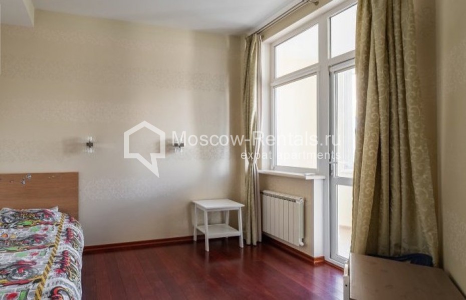 Photo #8 4-room (3 BR) apartment for <a href="http://moscow-rentals.ru/en/articles/long-term-rent" target="_blank">a long-term</a> rent
 in Russia, Moscow, Shabolovka str, 10к1