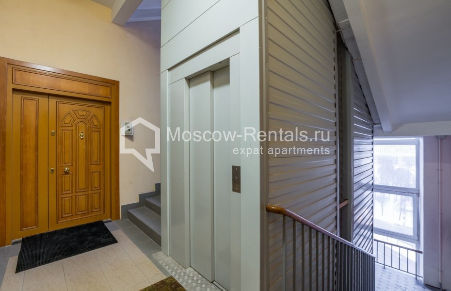 Photo #39 5-room (4 BR) apartment for <a href="http://moscow-rentals.ru/en/articles/long-term-rent" target="_blank">a long-term</a> rent
 in Russia, Moscow, Serafimovicha str, 2