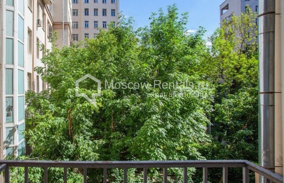 Photo #16 4-room (3 BR) apartment for <a href="http://moscow-rentals.ru/en/articles/long-term-rent" target="_blank">a long-term</a> rent
 in Russia, Moscow, Serafimovicha str, 2