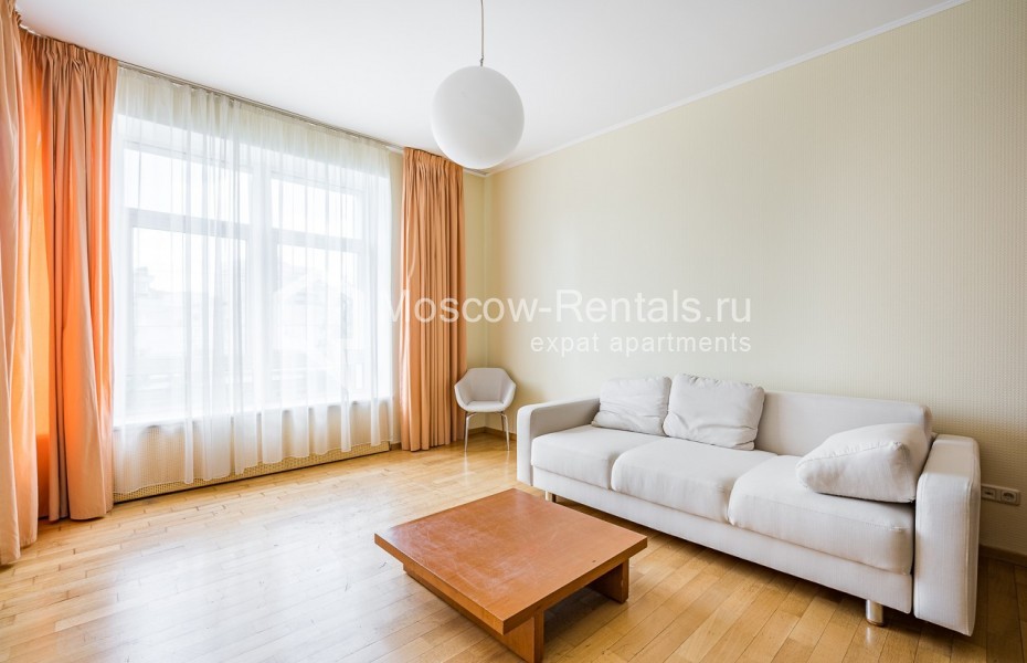 Photo #4 4-room (3 BR) apartment for <a href="http://moscow-rentals.ru/en/articles/long-term-rent" target="_blank">a long-term</a> rent
 in Russia, Moscow, Filippovskyi lane, 8С1