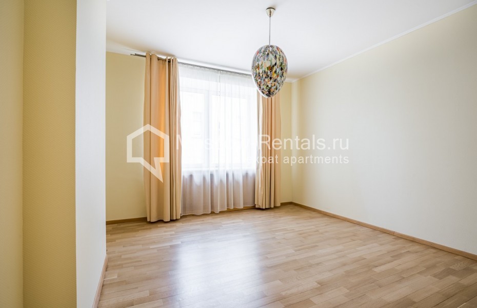 Photo #12 4-room (3 BR) apartment for <a href="http://moscow-rentals.ru/en/articles/long-term-rent" target="_blank">a long-term</a> rent
 in Russia, Moscow, Filippovskyi lane, 8С1