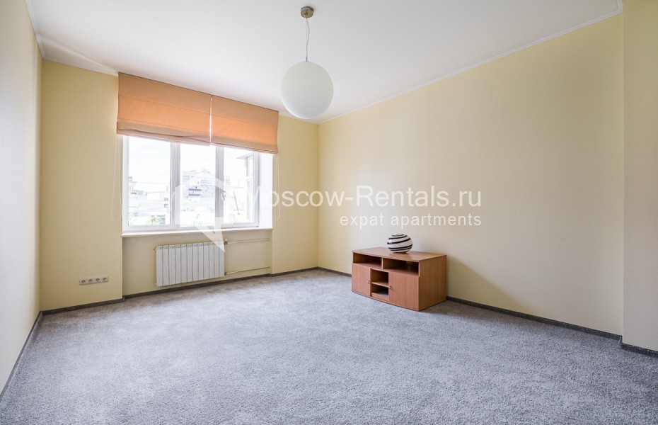 Photo #15 4-room (3 BR) apartment for <a href="http://moscow-rentals.ru/en/articles/long-term-rent" target="_blank">a long-term</a> rent
 in Russia, Moscow, Filippovskyi lane, 8С1
