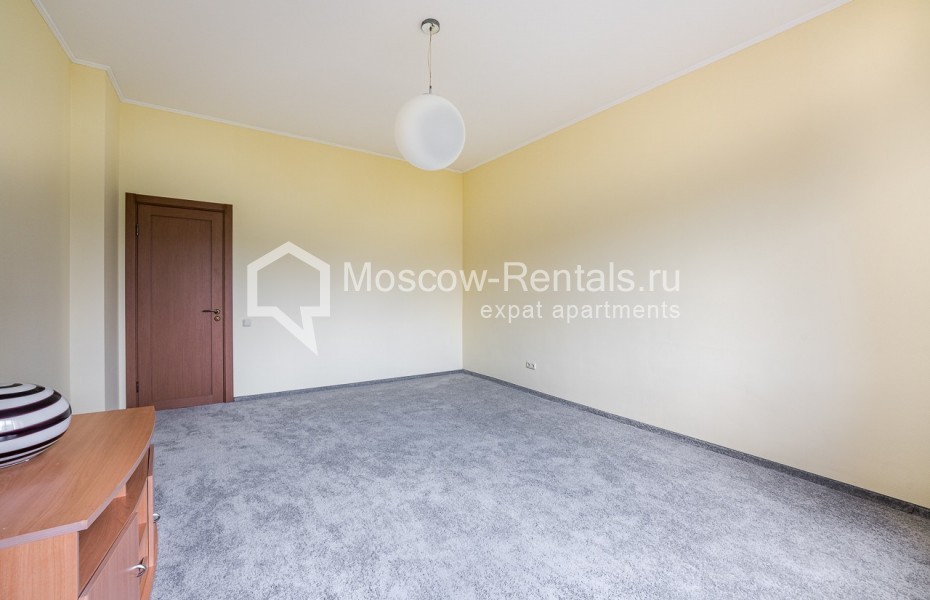 Photo #16 4-room (3 BR) apartment for <a href="http://moscow-rentals.ru/en/articles/long-term-rent" target="_blank">a long-term</a> rent
 in Russia, Moscow, Filippovskyi lane, 8С1