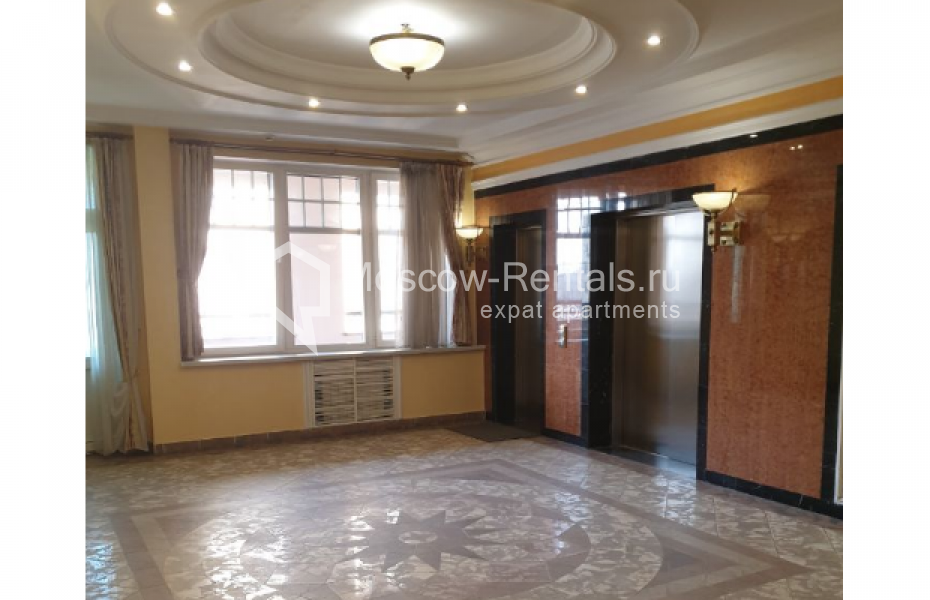 Photo #32 4-room (3 BR) apartment for <a href="http://moscow-rentals.ru/en/articles/long-term-rent" target="_blank">a long-term</a> rent
 in Russia, Moscow, 1st Smolenskyi lane, 17