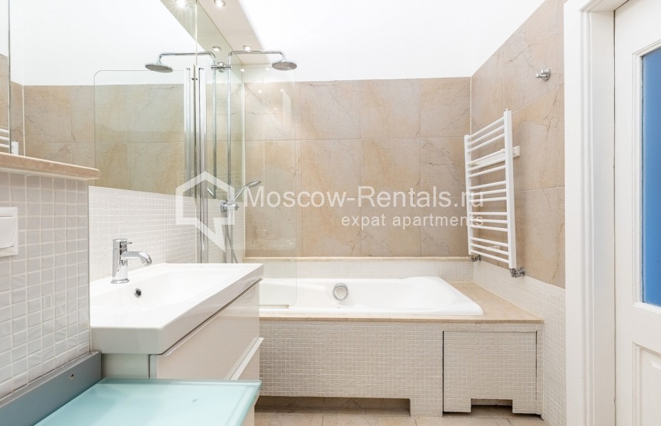 Photo #33 5-room (4 BR) apartment for <a href="http://moscow-rentals.ru/en/articles/long-term-rent" target="_blank">a long-term</a> rent
 in Russia, Moscow, Ogorodnaya Sloboda str, 14