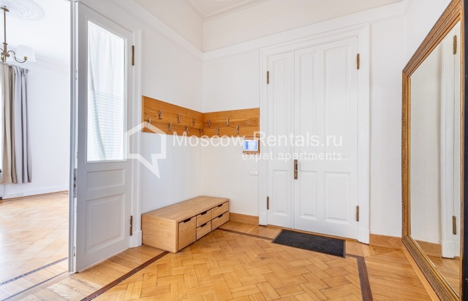 Photo #43 5-room (4 BR) apartment for <a href="http://moscow-rentals.ru/en/articles/long-term-rent" target="_blank">a long-term</a> rent
 in Russia, Moscow, Ogorodnaya Sloboda str, 14