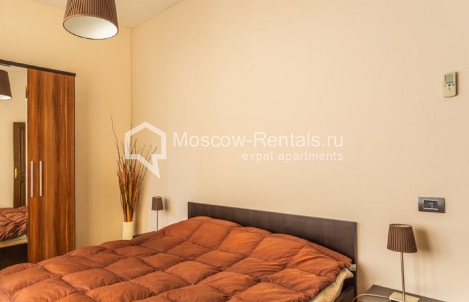 Photo #8 3-room (2 BR) apartment for <a href="http://moscow-rentals.ru/en/articles/long-term-rent" target="_blank">a long-term</a> rent
 in Russia, Moscow, B. Tatarskaya str, 36