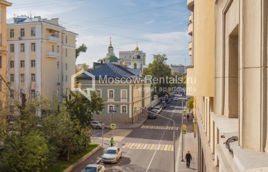 Photo #17 3-room (2 BR) apartment for <a href="http://moscow-rentals.ru/en/articles/long-term-rent" target="_blank">a long-term</a> rent
 in Russia, Moscow, B. Tatarskaya str, 36
