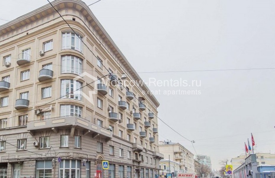 Photo #18 3-room (2 BR) apartment for <a href="http://moscow-rentals.ru/en/articles/long-term-rent" target="_blank">a long-term</a> rent
 in Russia, Moscow, B. Tatarskaya str, 36