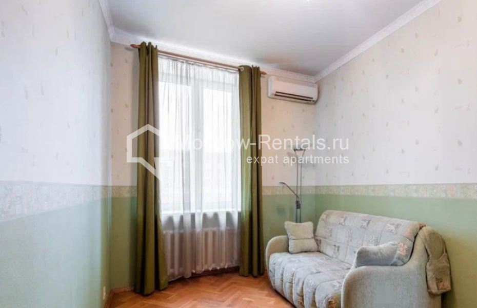 Photo #3 3-room (2 BR) apartment for <a href="http://moscow-rentals.ru/en/articles/long-term-rent" target="_blank">a long-term</a> rent
 in Russia, Moscow, Kutuzovskyi prosp, 10