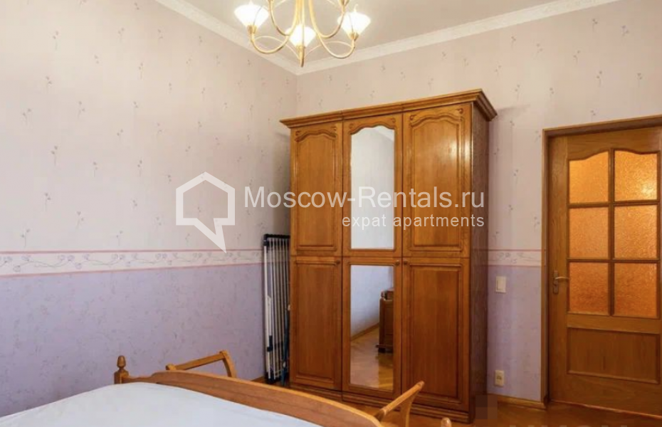 Photo #6 3-room (2 BR) apartment for <a href="http://moscow-rentals.ru/en/articles/long-term-rent" target="_blank">a long-term</a> rent
 in Russia, Moscow, Kutuzovskyi prosp, 10
