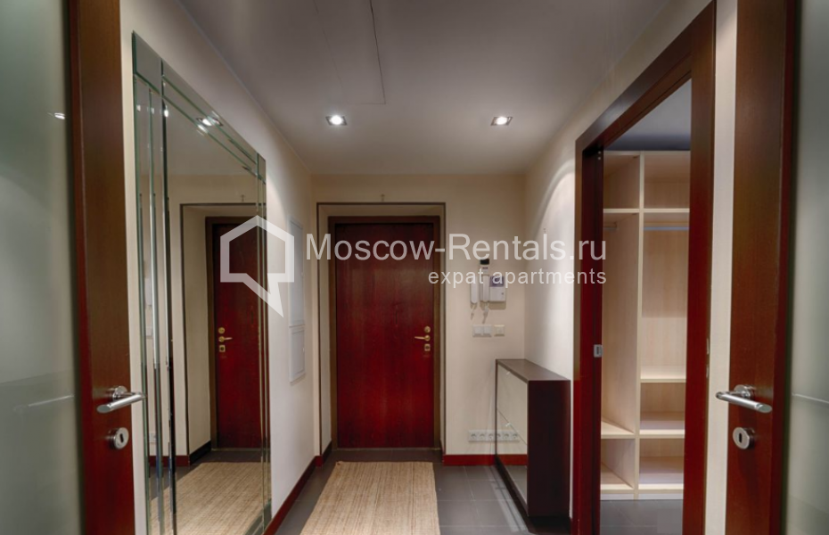 Photo #6 4-room (3 BR) apartment for <a href="http://moscow-rentals.ru/en/articles/long-term-rent" target="_blank">a long-term</a> rent
 in Russia, Moscow, Kropotkinskyi lane, 14