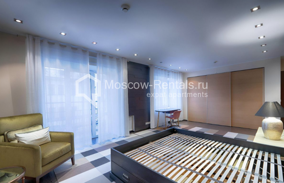 Photo #34 4-room (3 BR) apartment for <a href="http://moscow-rentals.ru/en/articles/long-term-rent" target="_blank">a long-term</a> rent
 in Russia, Moscow, Kropotkinskyi lane, 14