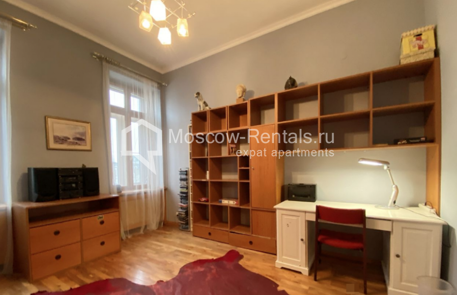 Photo #11 4-room (3 BR) apartment for <a href="http://moscow-rentals.ru/en/articles/long-term-rent" target="_blank">a long-term</a> rent
 in Russia, Moscow, Barykovskyi lane, 5