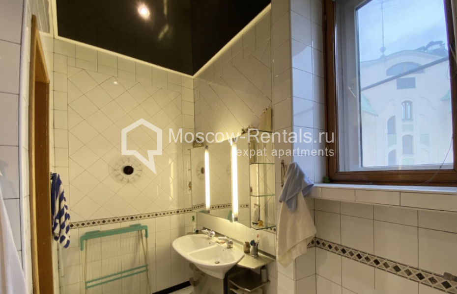 Photo #16 4-room (3 BR) apartment for <a href="http://moscow-rentals.ru/en/articles/long-term-rent" target="_blank">a long-term</a> rent
 in Russia, Moscow, Barykovskyi lane, 5