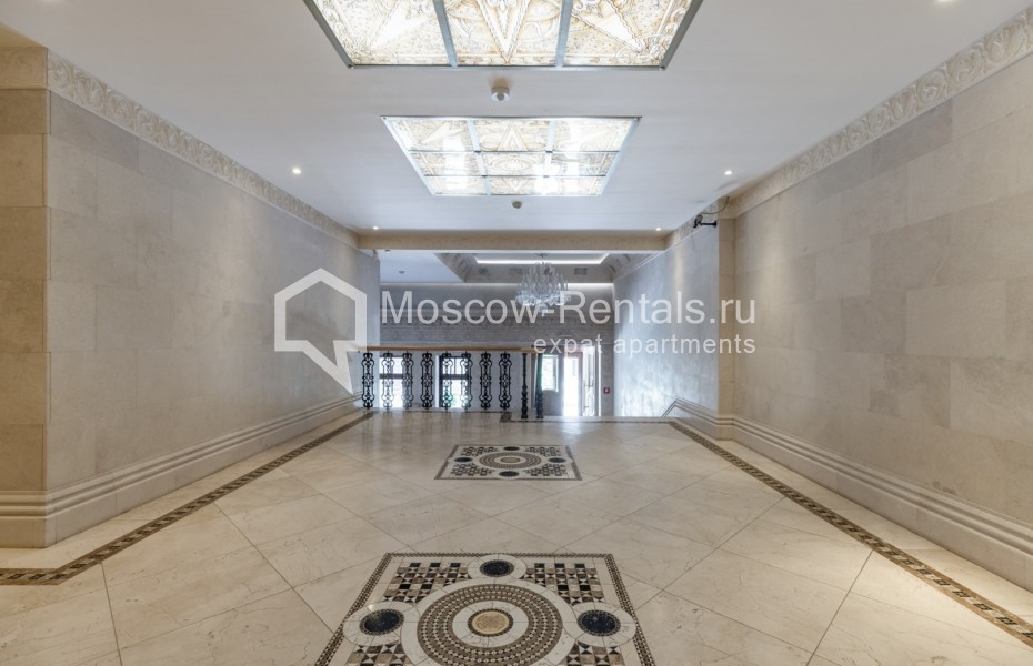 Photo #15 3-room (2 BR) apartment for <a href="http://moscow-rentals.ru/en/articles/long-term-rent" target="_blank">a long-term</a> rent
 in Russia, Moscow, Khilkov lane, 1