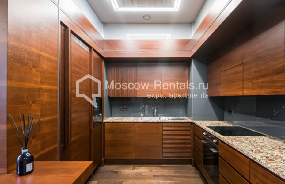 Photo #5 3-room (2 BR) apartment for <a href="http://moscow-rentals.ru/en/articles/long-term-rent" target="_blank">a long-term</a> rent
 in Russia, Moscow, Trubetskaya str, 10