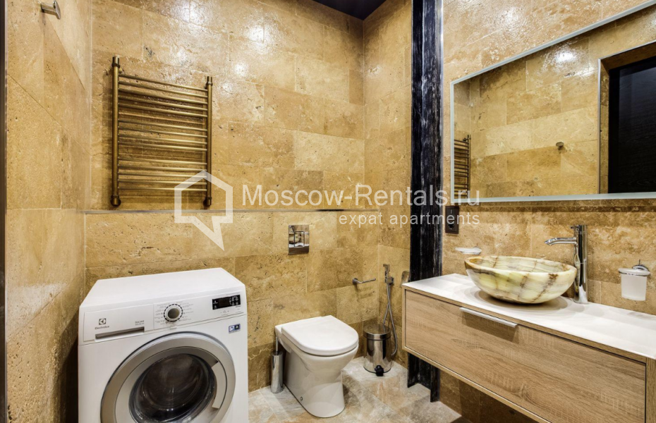 Photo #8 3-room (2 BR) apartment for <a href="http://moscow-rentals.ru/en/articles/long-term-rent" target="_blank">a long-term</a> rent
 in Russia, Moscow, Komsomolskyi prosp, 42С2