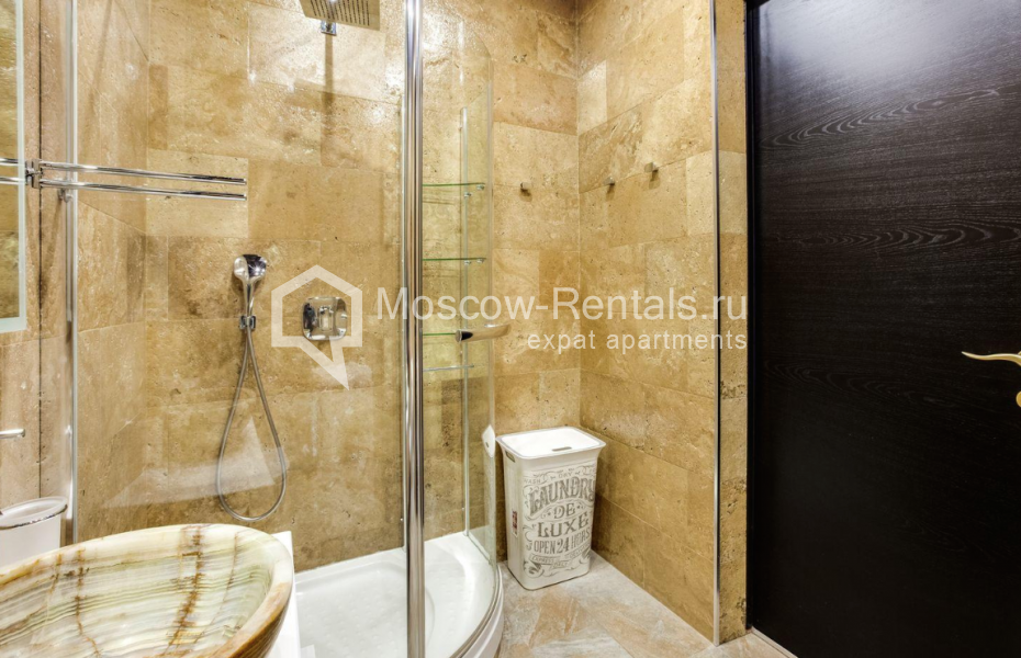 Photo #9 3-room (2 BR) apartment for <a href="http://moscow-rentals.ru/en/articles/long-term-rent" target="_blank">a long-term</a> rent
 in Russia, Moscow, Komsomolskyi prosp, 42С2
