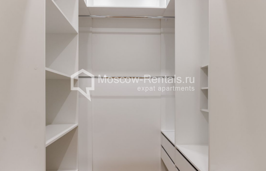 Photo #28 3-room (2 BR) apartment for <a href="http://moscow-rentals.ru/en/articles/long-term-rent" target="_blank">a long-term</a> rent
 in Russia, Moscow, Pogodinskaya str, 2