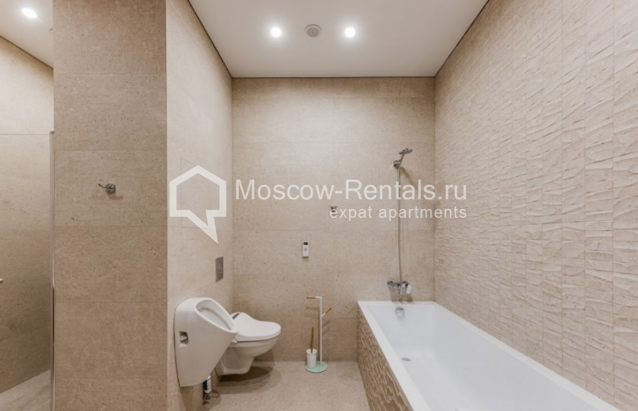 Photo #20 3-room (2 BR) apartment for <a href="http://moscow-rentals.ru/en/articles/long-term-rent" target="_blank">a long-term</a> rent
 in Russia, Moscow, Pogodinskaya str, 2