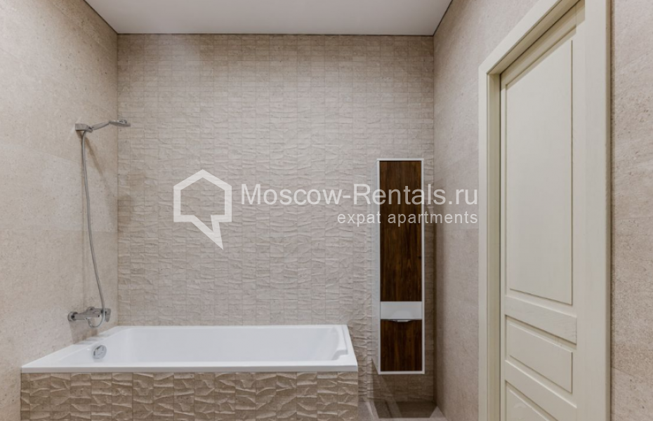 Photo #22 3-room (2 BR) apartment for <a href="http://moscow-rentals.ru/en/articles/long-term-rent" target="_blank">a long-term</a> rent
 in Russia, Moscow, Pogodinskaya str, 2