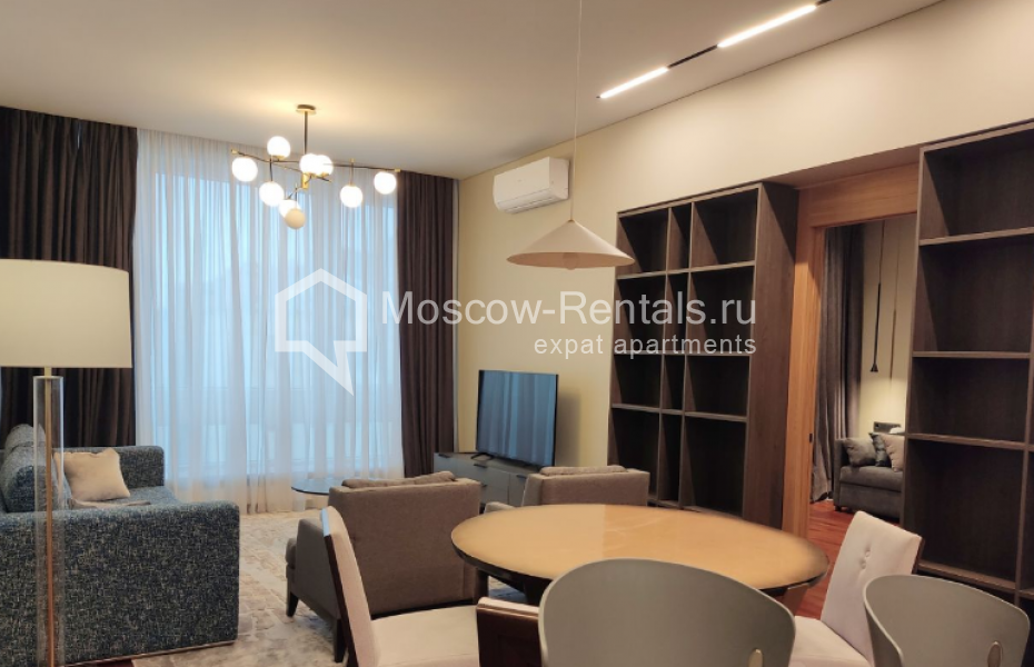 Photo #1 3-room (2 BR) apartment for <a href="http://moscow-rentals.ru/en/articles/long-term-rent" target="_blank">a long-term</a> rent
 in Russia, Moscow, Usacheva str, 2С3