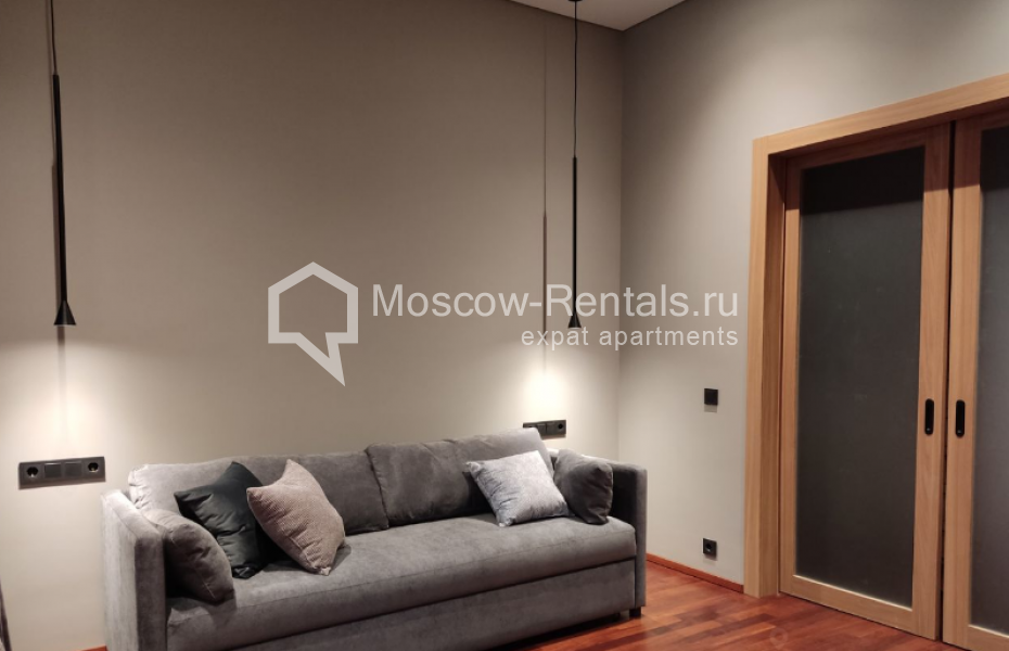 Photo #16 3-room (2 BR) apartment for <a href="http://moscow-rentals.ru/en/articles/long-term-rent" target="_blank">a long-term</a> rent
 in Russia, Moscow, Usacheva str, 2С3