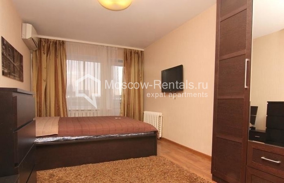 Photo #5 3-room (2 BR) apartment for <a href="http://moscow-rentals.ru/en/articles/long-term-rent" target="_blank">a long-term</a> rent
 in Russia, Moscow, 2nd Brestskaya str, 37 bld 1