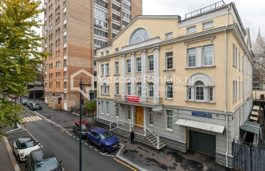 Photo #23 4-room (3 BR) apartment for <a href="http://moscow-rentals.ru/en/articles/long-term-rent" target="_blank">a long-term</a> rent
 in Russia, Moscow, M. Vlasievskyi lane, 14/23
