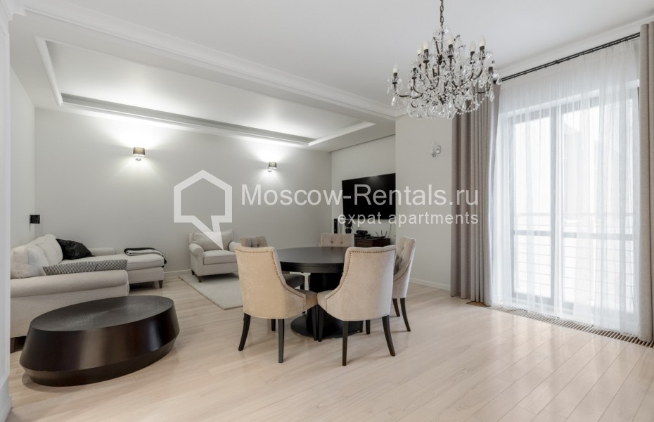 Photo #1 4-room (3 BR) apartment for <a href="http://moscow-rentals.ru/en/articles/long-term-rent" target="_blank">a long-term</a> rent
 in Russia, Moscow, Barykovskyi lane, 6
