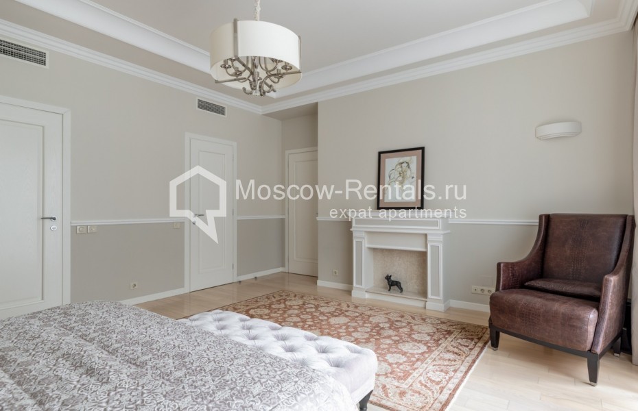 Photo #6 4-room (3 BR) apartment for <a href="http://moscow-rentals.ru/en/articles/long-term-rent" target="_blank">a long-term</a> rent
 in Russia, Moscow, Barykovskyi lane, 6