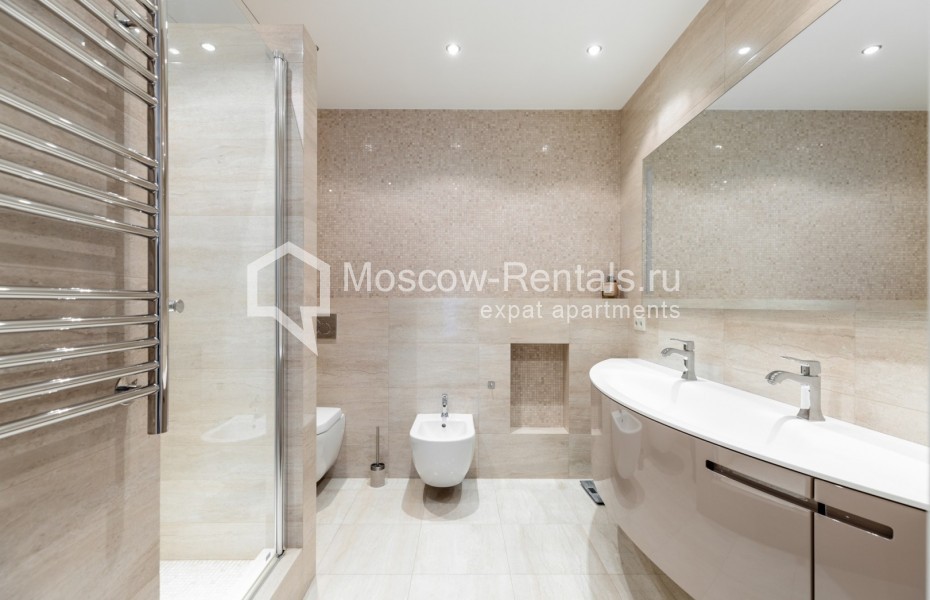 Photo #15 4-room (3 BR) apartment for <a href="http://moscow-rentals.ru/en/articles/long-term-rent" target="_blank">a long-term</a> rent
 in Russia, Moscow, Barykovskyi lane, 6