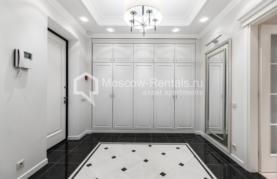 Photo #20 4-room (3 BR) apartment for <a href="http://moscow-rentals.ru/en/articles/long-term-rent" target="_blank">a long-term</a> rent
 in Russia, Moscow, Barykovskyi lane, 6