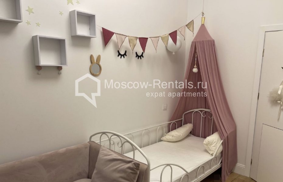 Photo #17 5-room (4 BR) apartment for <a href="http://moscow-rentals.ru/en/articles/long-term-rent" target="_blank">a long-term</a> rent
 in Russia, Moscow, Pokrovskyi blv, 8С2