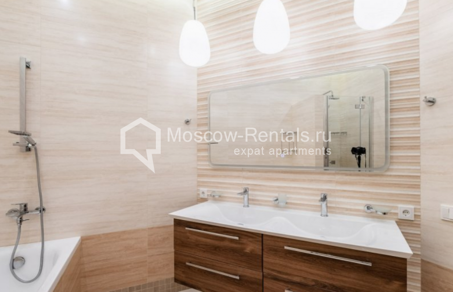 Photo #10 5-room (4 BR) apartment for <a href="http://moscow-rentals.ru/en/articles/long-term-rent" target="_blank">a long-term</a> rent
 in Russia, Moscow, Arkhangelskyi lane, 9