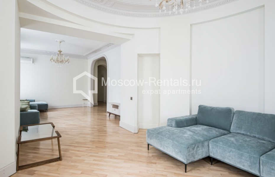 Photo #3 5-room (4 BR) apartment for <a href="http://moscow-rentals.ru/en/articles/long-term-rent" target="_blank">a long-term</a> rent
 in Russia, Moscow, M. Bronnaya, 31/13
