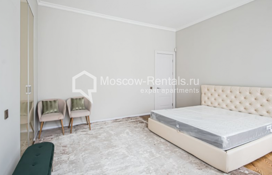 Photo #9 5-room (4 BR) apartment for <a href="http://moscow-rentals.ru/en/articles/long-term-rent" target="_blank">a long-term</a> rent
 in Russia, Moscow, M. Bronnaya, 31/13