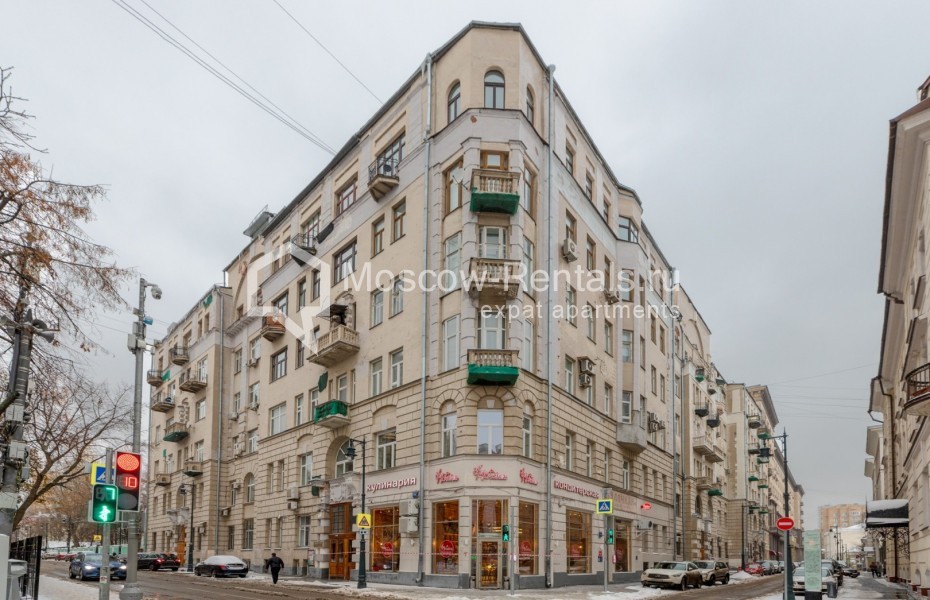 Photo #18 4-room (3 BR) apartment for <a href="http://moscow-rentals.ru/en/articles/long-term-rent" target="_blank">a long-term</a> rent
 in Russia, Moscow, Starokonushennyi lane, 5/14