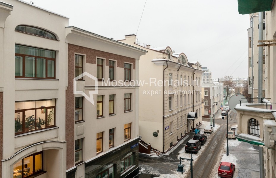 Photo #19 4-room (3 BR) apartment for <a href="http://moscow-rentals.ru/en/articles/long-term-rent" target="_blank">a long-term</a> rent
 in Russia, Moscow, Starokonushennyi lane, 5/14