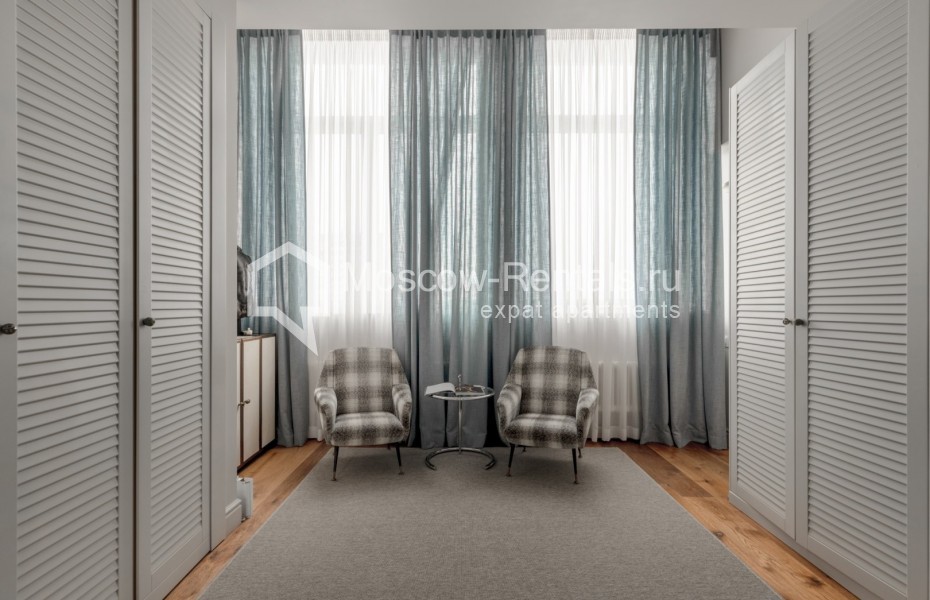 Photo #18 5-room (4 BR) apartment for <a href="http://moscow-rentals.ru/en/articles/long-term-rent" target="_blank">a long-term</a> rent
 in Russia, Moscow, Staryi Tolmachevskyi lane, 3
