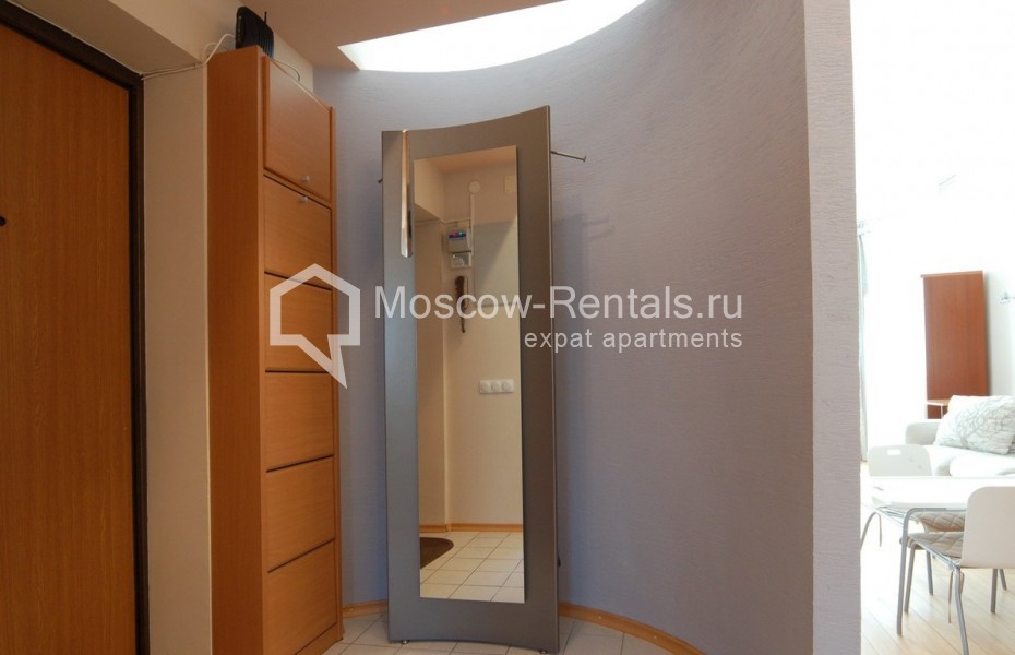 Photo #7 3-room (2 BR) apartment for <a href="http://moscow-rentals.ru/en/articles/long-term-rent" target="_blank">a long-term</a> rent
 in Russia, Moscow, Srednyi Tishinsky lane, 3